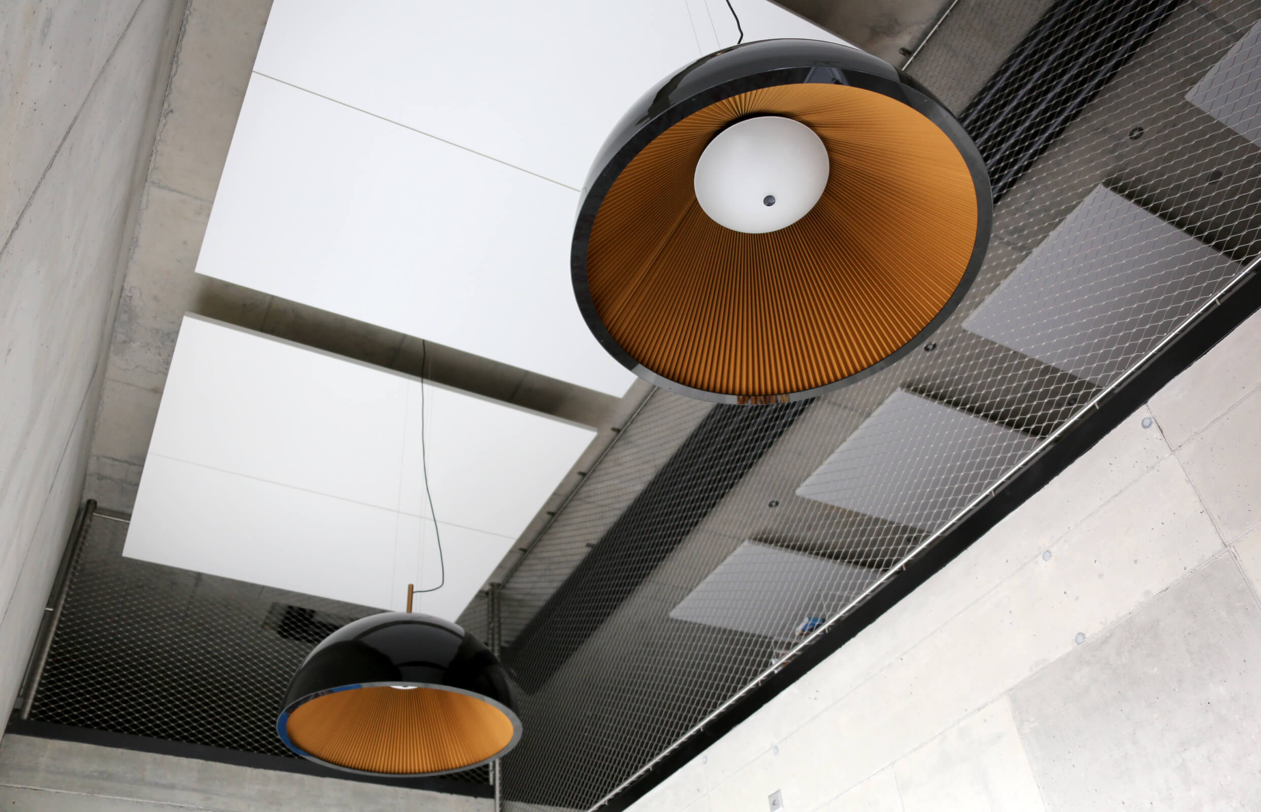 Raumakustik Deckensegel Ecophon montiert | w-d-Produkte-Premium-1242x600